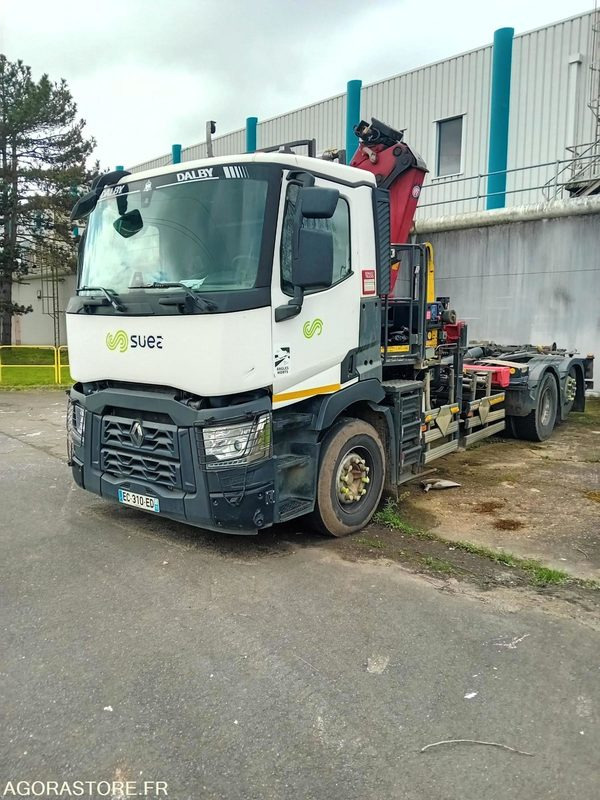 RENAULT 26T/BRAS/GRUE - EC310ED - 2016 / 534 362 KM - Kravas automašīna: foto 2 RENAULT 26T/BRAS/GRUE - EC310ED - 2016 / 534 362 KM - Kravas automašīna: foto 2