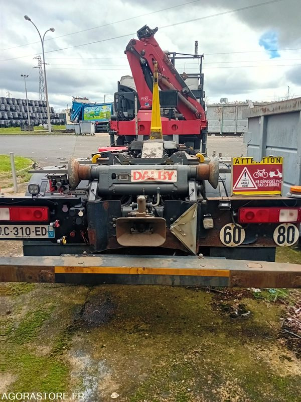 RENAULT 26T/BRAS/GRUE - EC310ED - 2016 / 534 362 KM - Kravas automašīna: foto 3 RENAULT 26T/BRAS/GRUE - EC310ED - 2016 / 534 362 KM - Kravas automašīna: foto 3