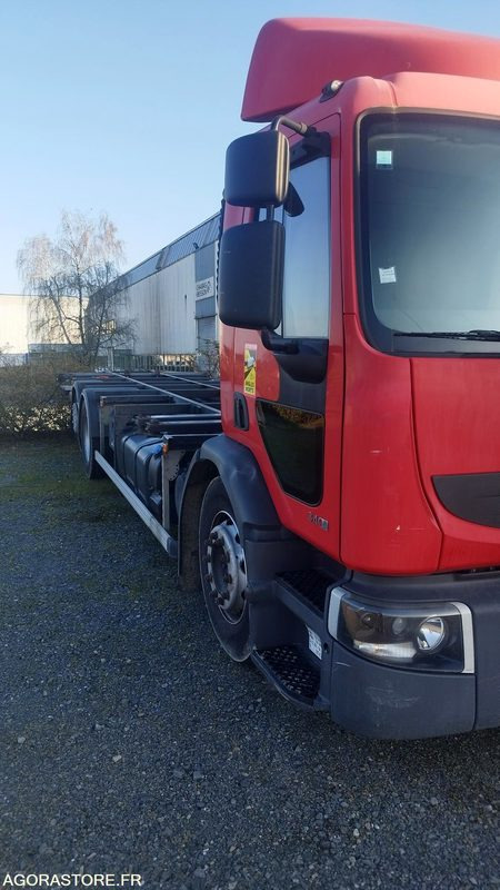 RENAULT PREMIUM 340 DXI - 2012 - 142852 km CJ-342-LE - Kravas automašīna: foto 2 RENAULT PREMIUM 340 DXI - 2012 - 142852 km CJ-342-LE - Kravas automašīna: foto 2