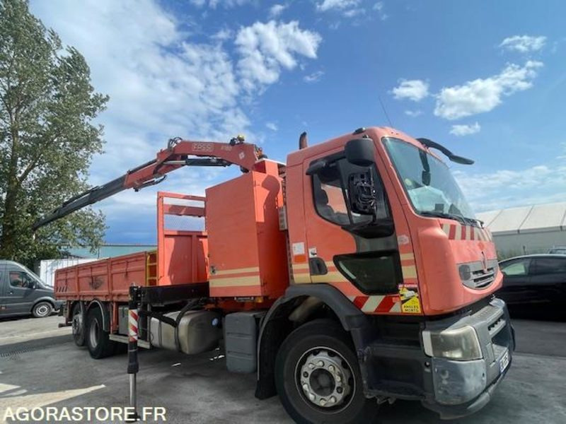 RENAULT PREMIUM LANDER 430.26 - PLATEAU GRUE - GRUE FASSI F150 + RADIO - 2011 - Kravas automašīna: foto 1 RENAULT PREMIUM LANDER 430.26 - PLATEAU GRUE - GRUE FASSI F150 + RADIO - 2011 - Kravas automašīna: foto 1