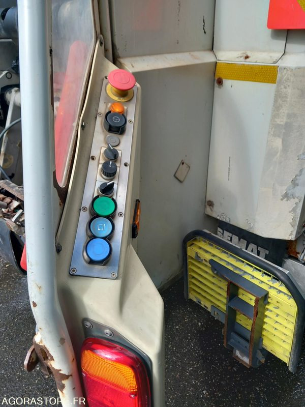 Renault Premium - AD-992-JT - Kravas automašīna: foto 4 Renault Premium - AD-992-JT - Kravas automašīna: foto 4