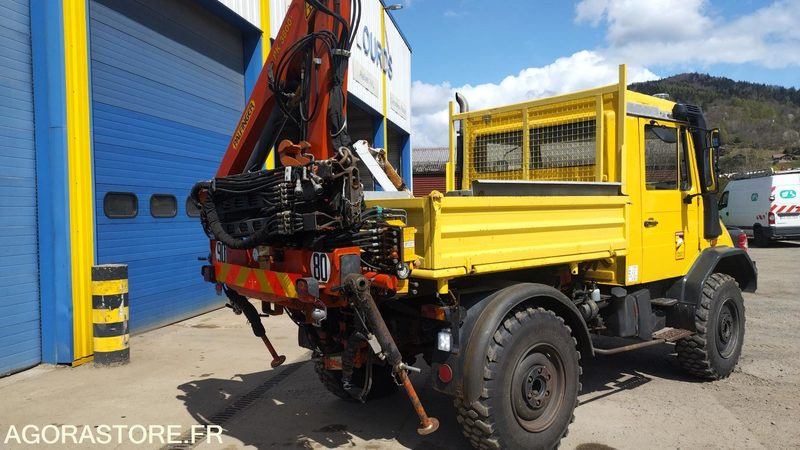 UNIMOG U110 AVEC GRUE ARRIERE CHASSIS - Kravas automašīna: foto 3 UNIMOG U110 AVEC GRUE ARRIERE CHASSIS - Kravas automašīna: foto 3