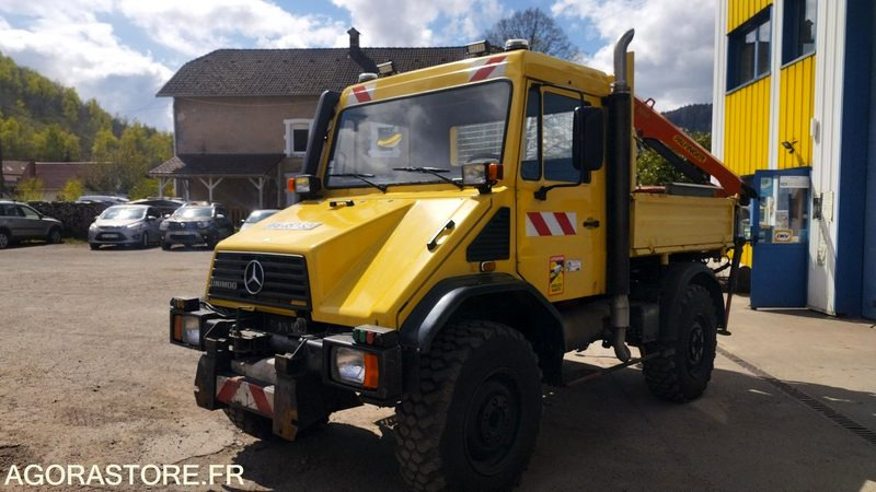 UNIMOG U110 AVEC GRUE ARRIERE CHASSIS - Kravas automašīna: foto 2 UNIMOG U110 AVEC GRUE ARRIERE CHASSIS - Kravas automašīna: foto 2