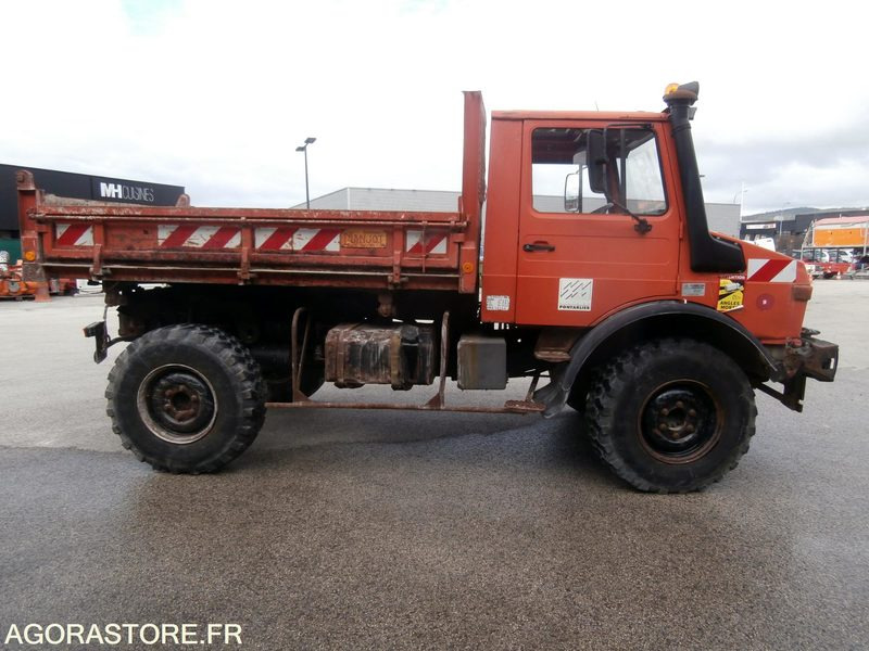 UNIMOG VASP 435GC 98034kms 1987 - Kravas automašīna: foto 1 UNIMOG VASP 435GC 98034kms 1987 - Kravas automašīna: foto 1
