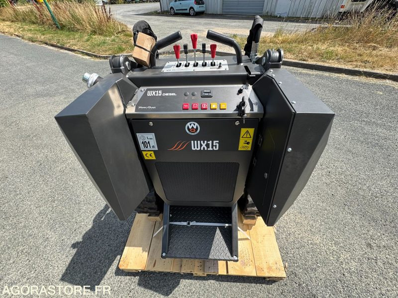 Mini chargeuse à chenilles worky quad WX15D - Lauksaimniecības tehnika: foto 3 Mini chargeuse à chenilles worky quad WX15D - Lauksaimniecības tehnika: foto 3