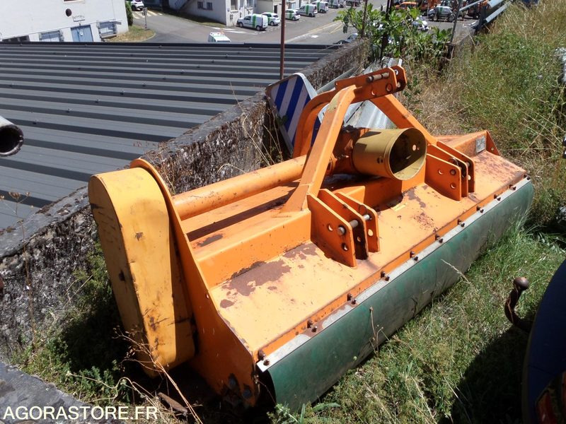 Rotobroyeur frontal noremat XP2000 -2009- N2GF - Lauksaimniecības tehnika: foto 1 Rotobroyeur frontal noremat XP2000 -2009- N2GF - Lauksaimniecības tehnika: foto 1