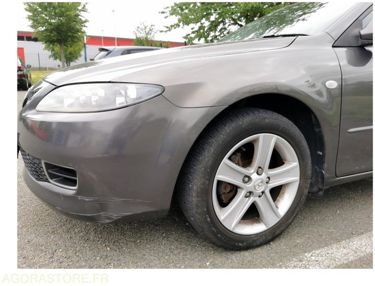 MAZDA 6 HATCHBACK - 93 386 KM - 2007 - Vieglā automašīna: foto 3 MAZDA 6 HATCHBACK - 93 386 KM - 2007 - Vieglā automašīna: foto 3