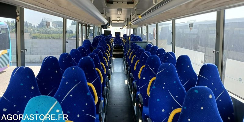 MERCEDES INTOURO N°093029 - Mikroautobuss, Pasažieru furgons: foto 3 MERCEDES INTOURO N°093029 - Mikroautobuss, Pasažieru furgons: foto 3