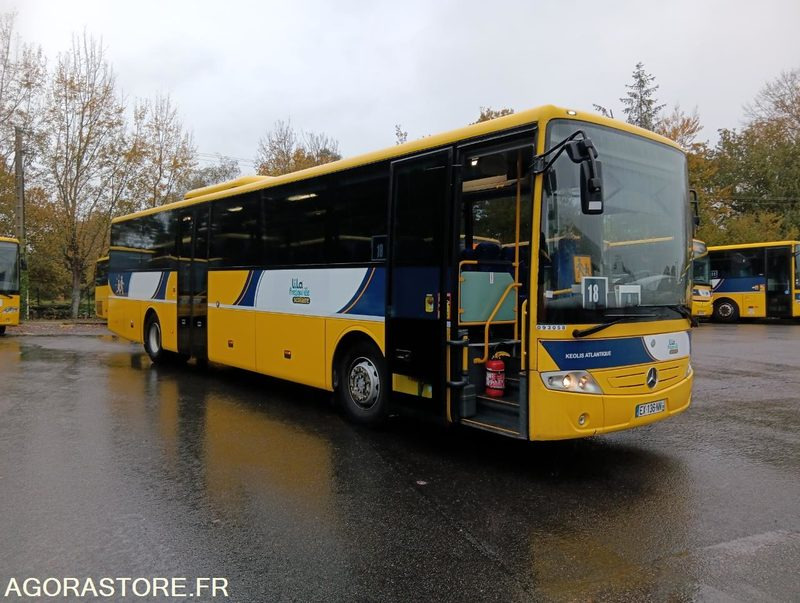 MERCEDES INTOURO N°093058 - Skolas autobuss: foto 1 MERCEDES INTOURO N°093058 - Skolas autobuss: foto 1