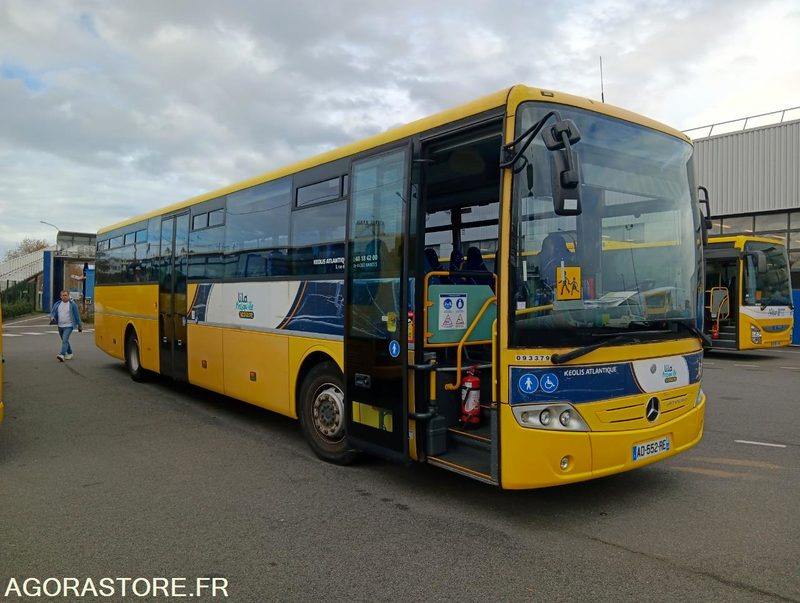 MERCEDES INTOURO N°093379 - Skolas autobuss: foto 1 MERCEDES INTOURO N°093379 - Skolas autobuss: foto 1