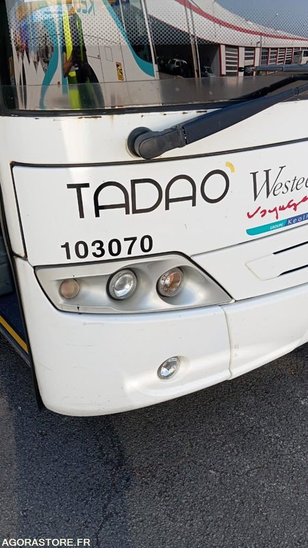 MERCEDES INTOURO N°103070 - Mikroautobuss, Pasažieru furgons: foto 4 MERCEDES INTOURO N°103070 - Mikroautobuss, Pasažieru furgons: foto 4