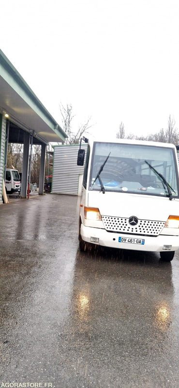 MINI-BUS MERCEDES VARIO - 127178 kms - 2000 - Mikroautobuss, Pasažieru furgons: foto 1 MINI-BUS MERCEDES VARIO - 127178 kms - 2000 - Mikroautobuss, Pasažieru furgons: foto 1