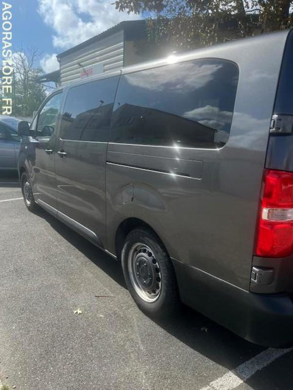 MINIBUS CITROEN JUMPY SPACETOURER 1.5L BHDI - 4 portes - 2019 - 182 000km - Mikroautobuss, Pasažieru furgons: foto 5 MINIBUS CITROEN JUMPY SPACETOURER 1.5L BHDI - 4 portes - 2019 - 182 000km - Mikroautobuss, Pasažieru furgons: foto 5