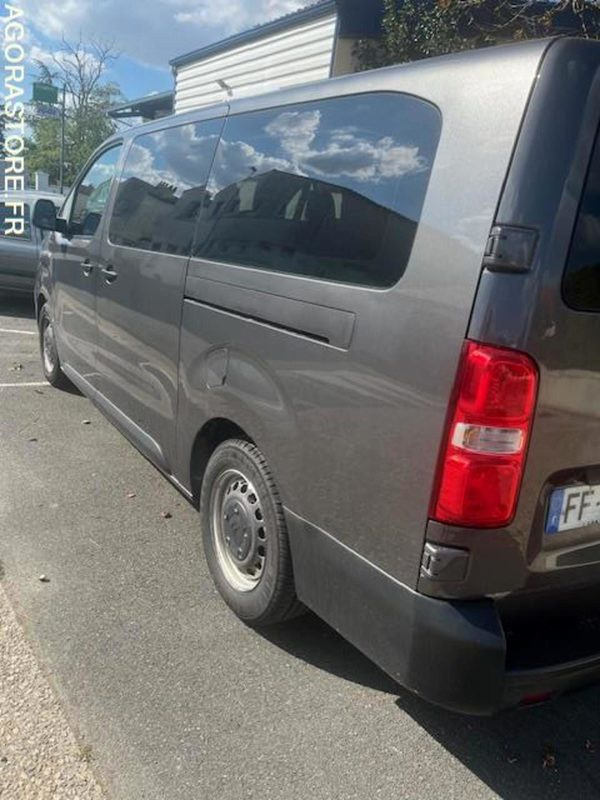 MINIBUS CITROEN JUMPY SPACETOURER 1.5L BHDI - 4 portes - 2019 - 182 000km - Mikroautobuss, Pasažieru furgons: foto 3 MINIBUS CITROEN JUMPY SPACETOURER 1.5L BHDI - 4 portes - 2019 - 182 000km - Mikroautobuss, Pasažieru furgons: foto 3