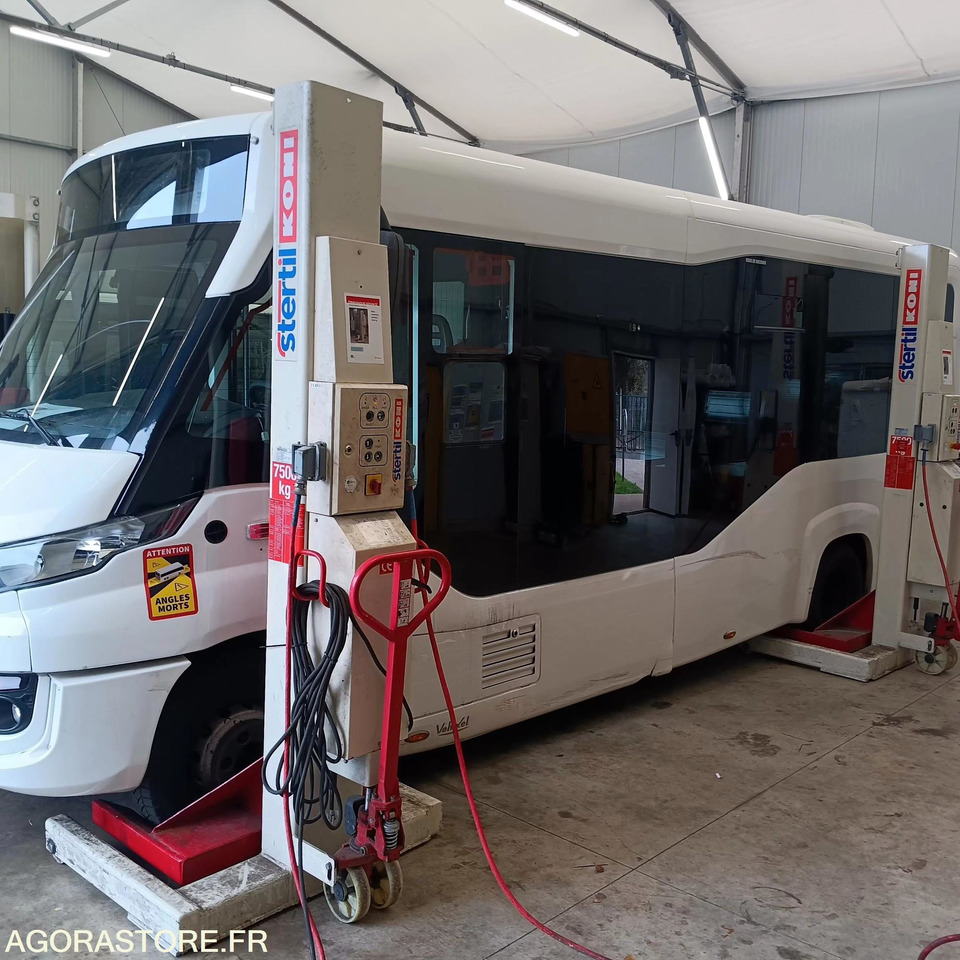 MINIBUS VEHIXEL CYTIOS N° 100762 MEC2016 172285KM EB-549-LT - Mikroautobuss, Pasažieru furgons: foto 2 MINIBUS VEHIXEL CYTIOS N° 100762 MEC2016 172285KM EB-549-LT - Mikroautobuss, Pasažieru furgons: foto 2