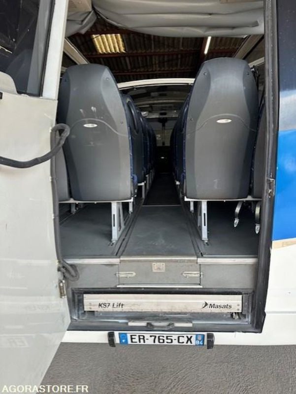 MINICARS IVECO BUS DAILY TOURYS 25397 MEC 2017 KM 239000 ER-765-CX - Mikroautobuss, Pasažieru furgons: foto 4 MINICARS IVECO BUS DAILY TOURYS 25397 MEC 2017 KM 239000 ER-765-CX - Mikroautobuss, Pasažieru furgons: foto 4