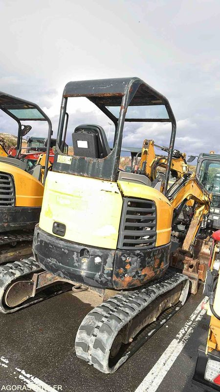 MINIPELLE BOBCAT E27 - 2014 / 2753 HEURES (PEL25G010270) - Ekskavators: foto 1 MINIPELLE BOBCAT E27 - 2014 / 2753 HEURES (PEL25G010270) - Ekskavators: foto 1