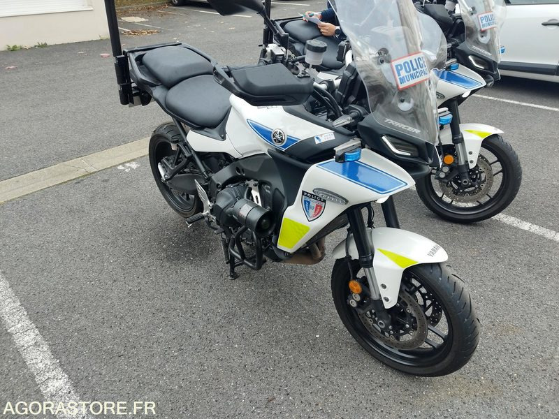 MOTO YAMAHA POLICE MUNICIPALE - Motocikls: foto 1 MOTO YAMAHA POLICE MUNICIPALE - Motocikls: foto 1