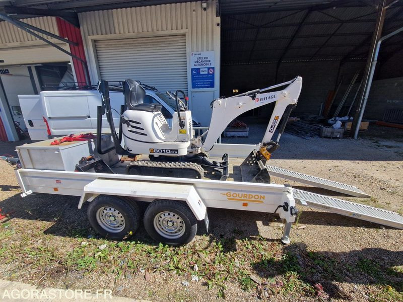 Mini Pelle 1T JCB 8010CTS + Remorque - 2023 / (NEUVE) 19 HEURES (EMF201) - Mini-ekskavators: foto 2 Mini Pelle 1T JCB 8010CTS + Remorque - 2023 / (NEUVE) 19 HEURES (EMF201) - Mini-ekskavators: foto 2