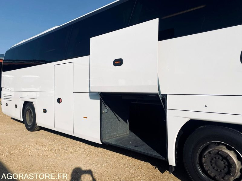 NEOPLAN CITRYLINER / 565990 KMS / 2012 - Starppilsētu autobuss: foto 4 NEOPLAN CITRYLINER / 565990 KMS / 2012 - Starppilsētu autobuss: foto 4