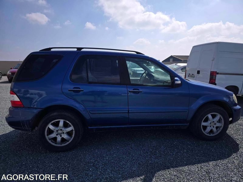 NIORT - MERCEDES ML 400 CDI BVA BI TURBO 4.00L 250 CH PEINTURE NEUVE 2025 - Vieglā automašīna: foto 5 NIORT - MERCEDES ML 400 CDI BVA BI TURBO 4.00L 250 CH PEINTURE NEUVE 2025 - Vieglā automašīna: foto 5