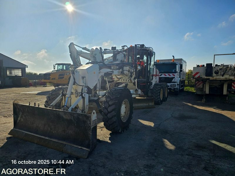 NIVELEUSE CATERPILLAR 140M 6X6 - 2010 / 14249H - (MNV003) - Greiders: foto 1 NIVELEUSE CATERPILLAR 140M 6X6 - 2010 / 14249H - (MNV003) - Greiders: foto 1