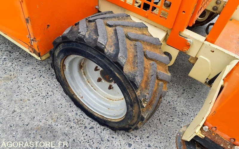 Nacelle DIESEL JLG 260MRT - Pacēlājs: foto 4 Nacelle DIESEL JLG 260MRT - Pacēlājs: foto 4