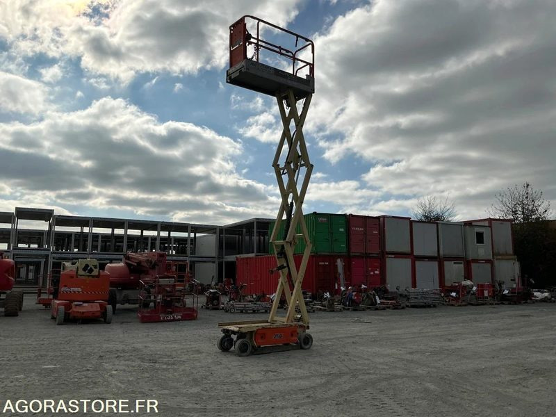 Nacelle ciseaux électrique 8M JLG 1930ES - Pacēlājs: foto 1 Nacelle ciseaux électrique 8M JLG 1930ES - Pacēlājs: foto 1