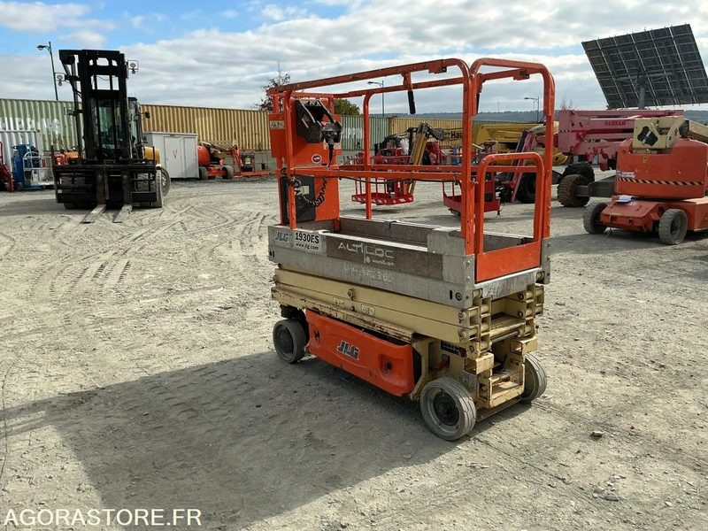 Nacelle ciseaux électrique 8M JLG 1930ES - Pacēlājs: foto 4 Nacelle ciseaux électrique 8M JLG 1930ES - Pacēlājs: foto 4