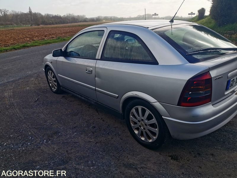 OPEL ASTRA - Vieglā automašīna: foto 5 OPEL ASTRA - Vieglā automašīna: foto 5