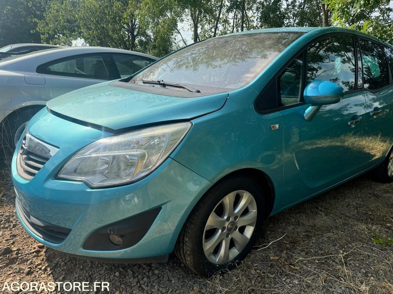 OPEL MERIVA 1.7 CDTI 110 CV - Vieglā automašīna: foto 1 OPEL MERIVA 1.7 CDTI 110 CV - Vieglā automašīna: foto 1