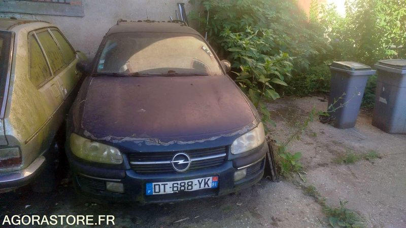 OPEL OMÉGA BREAK - 1996 - Vieglā automašīna: foto 1 OPEL OMÉGA BREAK - 1996 - Vieglā automašīna: foto 1