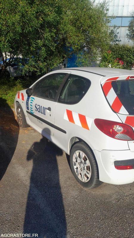PEUGEOT 206 + BA583LQ // 2010 // NON ROULANT - Vieglā automašīna: foto 4 PEUGEOT 206 + BA583LQ // 2010 // NON ROULANT - Vieglā automašīna: foto 4