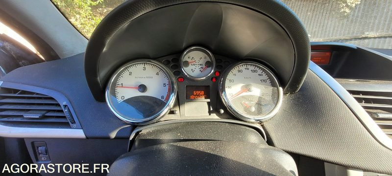 PEUGEOT 207 - 2009 - Vieglā automašīna: foto 5 PEUGEOT 207 - 2009 - Vieglā automašīna: foto 5