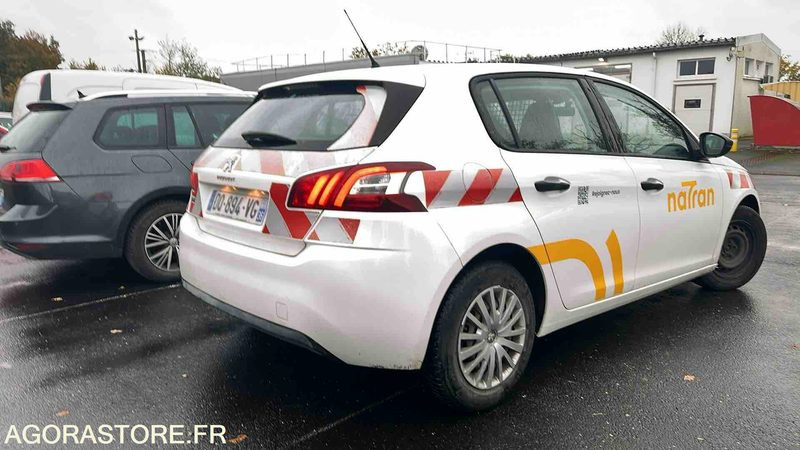 PEUGEOT 308 - 2015 - 142861KM - DQ894VG - Vieglā automašīna: foto 4 PEUGEOT 308 - 2015 - 142861KM - DQ894VG - Vieglā automašīna: foto 4