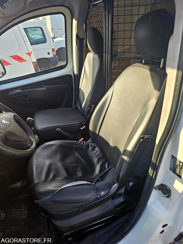 PEUGEOT BIPPER - 2015 - 304754KM - DT882QH - Mazs furgons: foto 5 PEUGEOT BIPPER - 2015 - 304754KM - DT882QH - Mazs furgons: foto 5