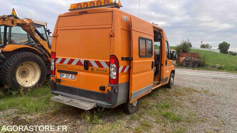 PEUGEOT BOXER 4X4 DANGEL - 2011 - 155041 KM - Kravas mikroautobuss: foto 4 PEUGEOT BOXER 4X4 DANGEL - 2011 - 155041 KM - Kravas mikroautobuss: foto 4