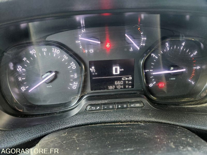 PEUGEOT EXPERT 1.5 BLUEHDI 120 - 2021 - 182104 km - Kravas mikroautobuss: foto 3 PEUGEOT EXPERT 1.5 BLUEHDI 120 - 2021 - 182104 km - Kravas mikroautobuss: foto 3