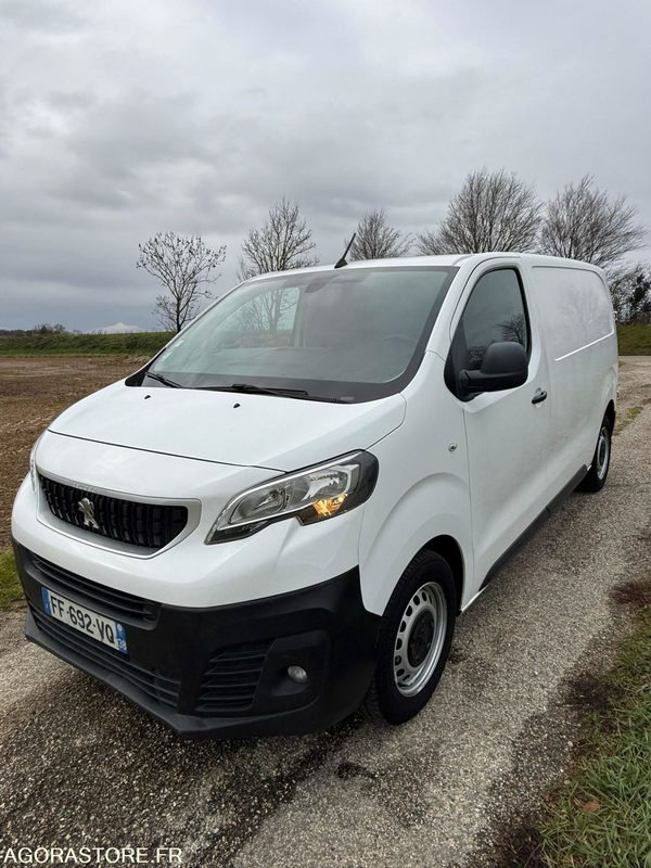 PEUGEOT EXPERT 2L HDI 122CH ANNÉE 2019 PREMIERE MAIN - Mazs furgons: foto 1 PEUGEOT EXPERT 2L HDI 122CH ANNÉE 2019 PREMIERE MAIN - Mazs furgons: foto 1
