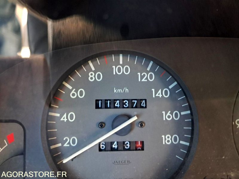 PEUGEOT PARTNER BENNE - Mazs furgons: foto 5 PEUGEOT PARTNER BENNE - Mazs furgons: foto 5