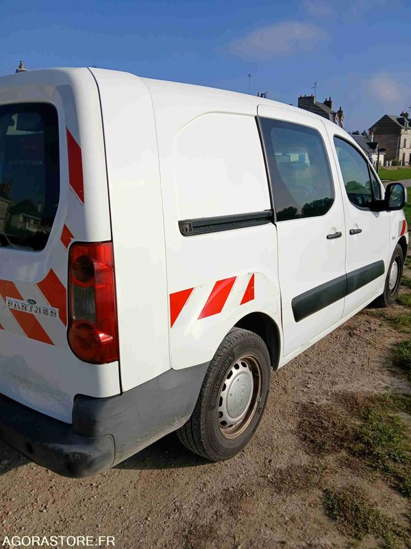 PEUGEOT PARTNER - Mazs furgons: foto 5 PEUGEOT PARTNER - Mazs furgons: foto 5