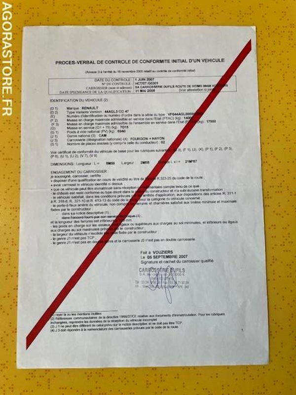 POID LOURD Renault MIDLUM - Kravas automašīna ar slēgto virsbūvi: foto 4 POID LOURD Renault MIDLUM - Kravas automašīna ar slēgto virsbūvi: foto 4