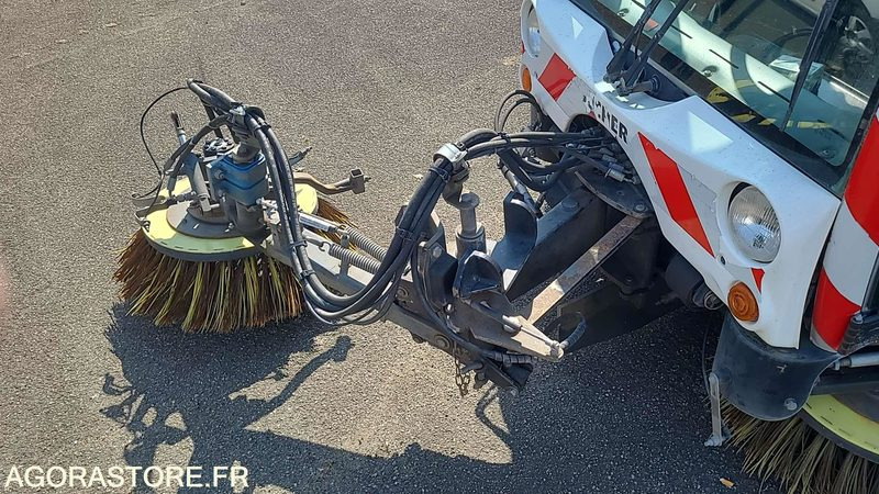 PRO 154 - CITYCAT 2020 - 47019KM - 2010 - Dārza tehnika: foto 5 PRO 154 - CITYCAT 2020 - 47019KM - 2010 - Dārza tehnika: foto 5