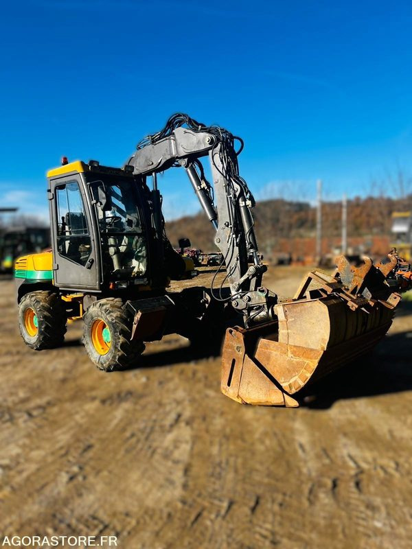 Pelle Mecalac 12MXT - 2004 - 4523 HEURES - Ekskavators: foto 1 Pelle Mecalac 12MXT - 2004 - 4523 HEURES - Ekskavators: foto 1