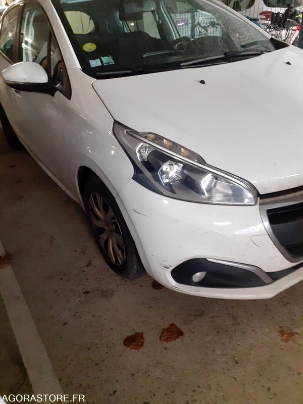 Peugeot 208 - 2016 - 225495 kms - Vieglā automašīna: foto 5 Peugeot 208 - 2016 - 225495 kms - Vieglā automašīna: foto 5