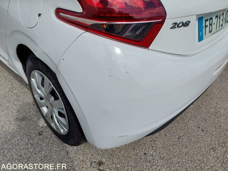 Peugeot 208 - 2018 - 111 261 kms- FB713AZ-ESSENCE - Vieglā automašīna: foto 5 Peugeot 208 - 2018 - 111 261 kms- FB713AZ-ESSENCE - Vieglā automašīna: foto 5