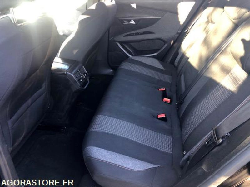 Peugeot 3008 BlueHdi 120 S&S Allure Business BOITE AUTO EAT8 - Courroie faite - Vieglā automašīna: foto 5 Peugeot 3008 BlueHdi 120 S&S Allure Business BOITE AUTO EAT8 - Courroie faite - Vieglā automašīna: foto 5