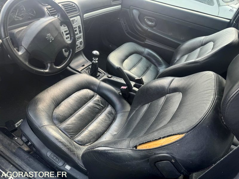Peugeot 406 Coupé Phase 2 - 2.2 HDI - 271 000 Km - Kupeja: foto 5 Peugeot 406 Coupé Phase 2 - 2.2 HDI - 271 000 Km - Kupeja: foto 5