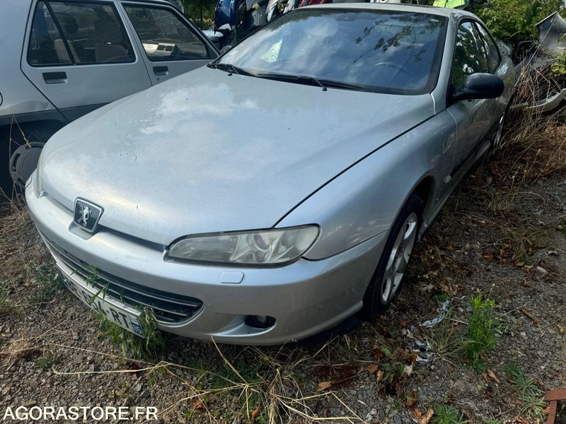 Peugeot 406 Coupé Phase 2 - 2.2 HDI - 271 000 Km - Kupeja: foto 2 Peugeot 406 Coupé Phase 2 - 2.2 HDI - 271 000 Km - Kupeja: foto 2