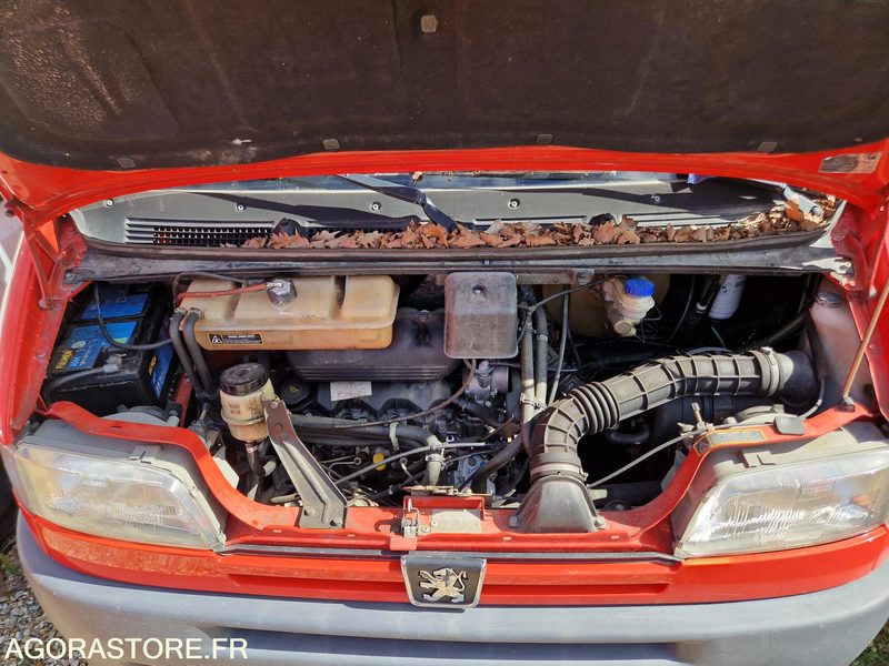 Peugeot Boxer- 2000 - 43336 - 3275XC27 - Kravas mikroautobuss: foto 3 Peugeot Boxer- 2000 - 43336 - 3275XC27 - Kravas mikroautobuss: foto 3